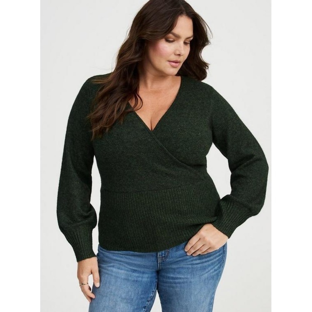 Torrid 4 Green Vegan Cashmere Surplice Sweater Women's 4X Long Sleeve V-Neck
